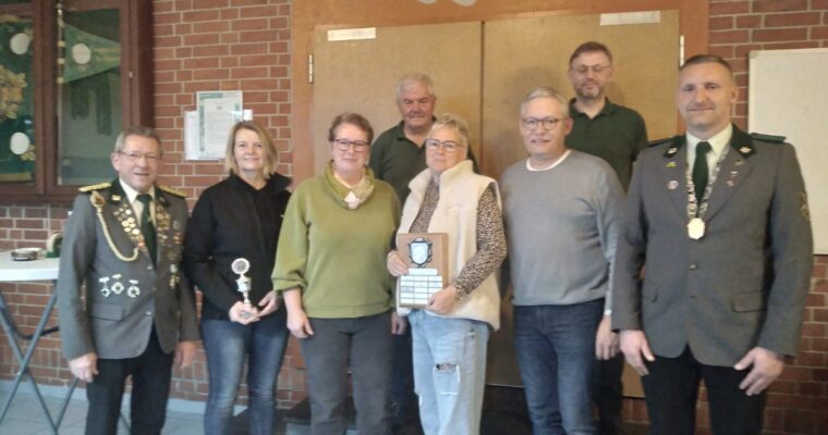 Uffz-Wanderpokal geht nach Dreeke!